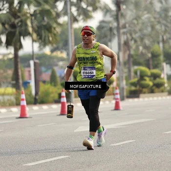 Runner Photo 5929449