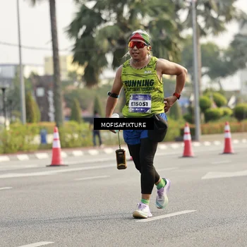 Runner Photo 5929459