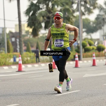 Runner Photo 5929463