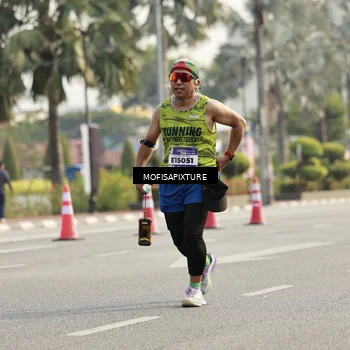 Runner Photo 5929473
