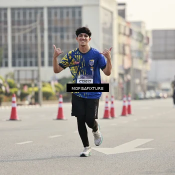 Runner Photo 5929474