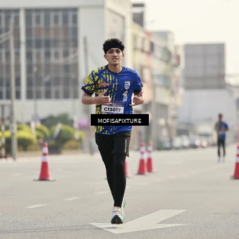 Runner Photo 5929495
