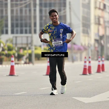 Runner Photo 5929515