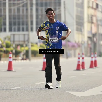Runner Photo 5929516