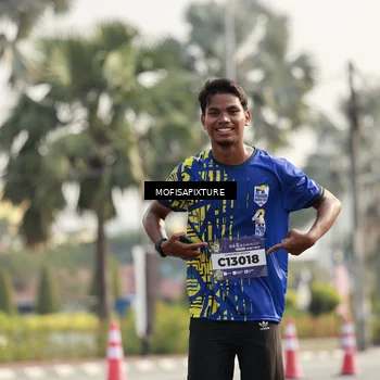 Runner Photo 5929546