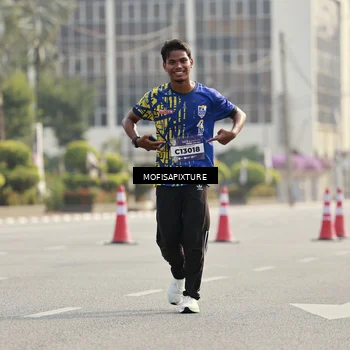 Runner Photo 5929550