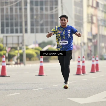 Runner Photo 5929577