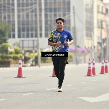 Runner Photo 5929578