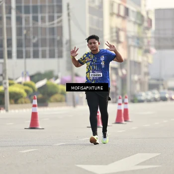 Runner Photo 5929587