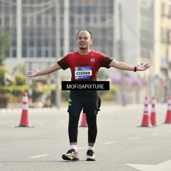 Runner Photo 5929596