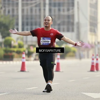 Runner Photo 5929599