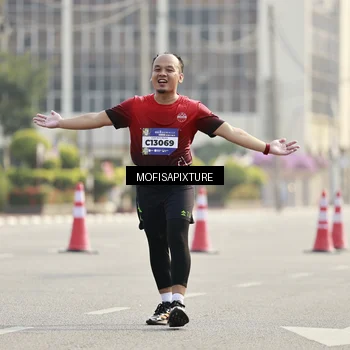 Runner Photo 5929600