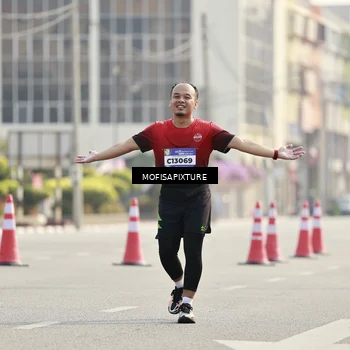 Runner Photo 5929617