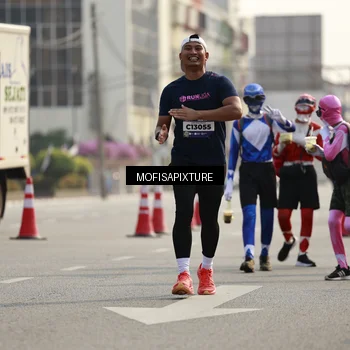 Runner Photo 5929645