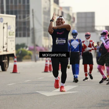 Runner Photo 5929646