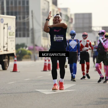 Runner Photo 5929647