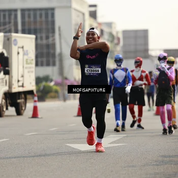 Runner Photo 5929658