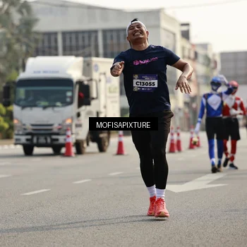 Runner Photo 5929672