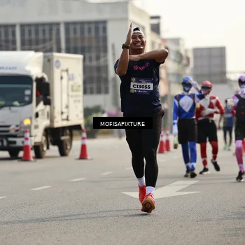 Runner Photo 5929694