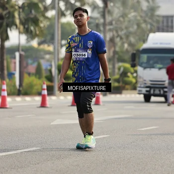 Runner Photo 5929711