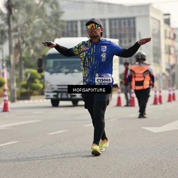 Runner Photo 5929722