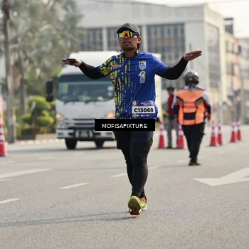 Runner Photo 5929730