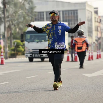 Runner Photo 5929752