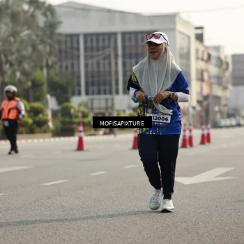 Runner Photo 5929771