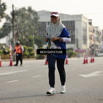 Runner Photo 5929780