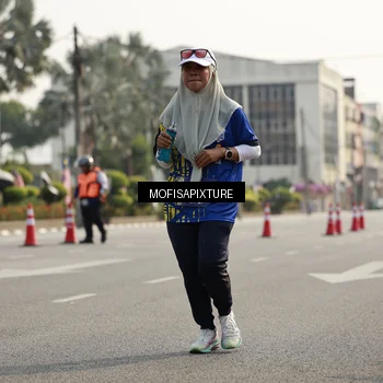 Runner Photo 5929785