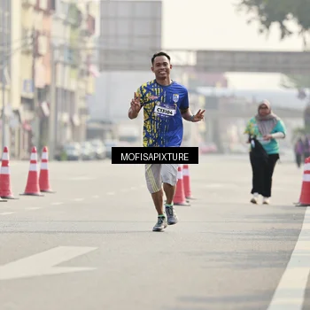 Runner Photo 5929825