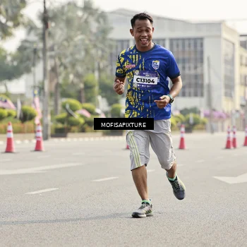 Runner Photo 5929857
