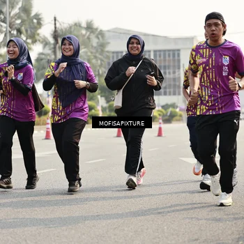 Runner Photo 5929943