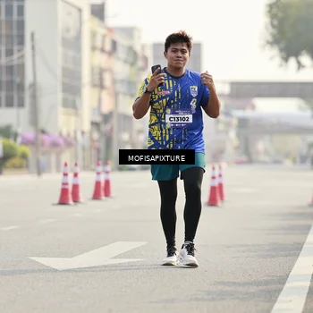 Runner Photo 5929954