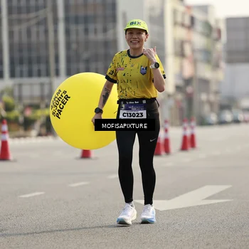 Runner Photo 5930003