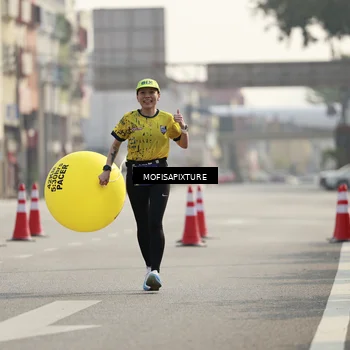 Runner Photo 5930006