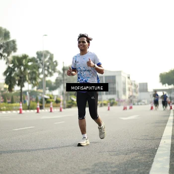 Runner Photo 5930048