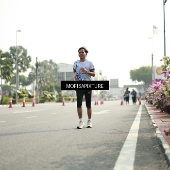 Runner Photo 5930056