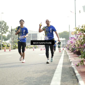 Runner Photo 5930064