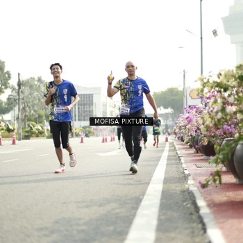 Runner Photo 5930070