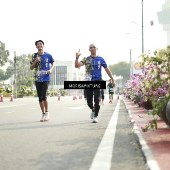 Runner Photo 5930072