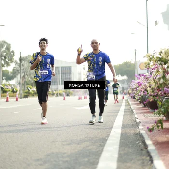 Runner Photo 5930079