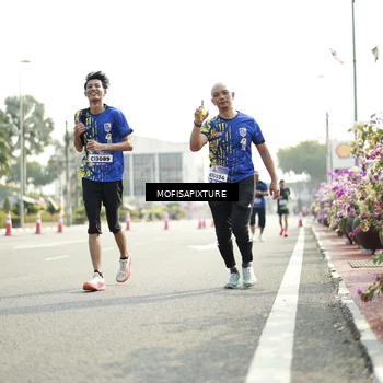 Runner Photo 5930081