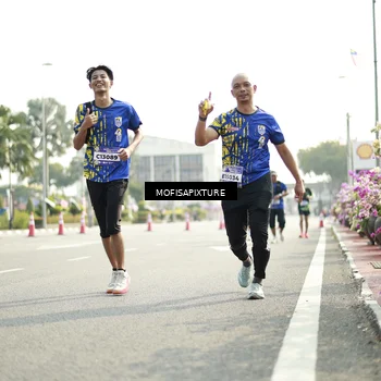 Runner Photo 5930087