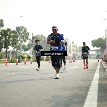 Runner Photo 5930101