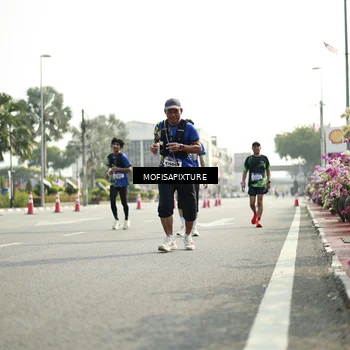 Runner Photo 5930103