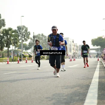 Runner Photo 5930105