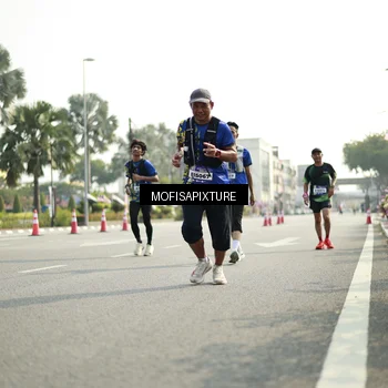 Runner Photo 5930112