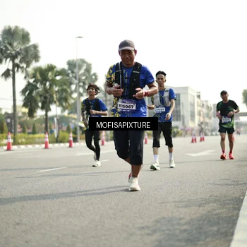 Runner Photo 5930114