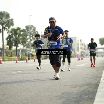 Runner Photo 5930118
